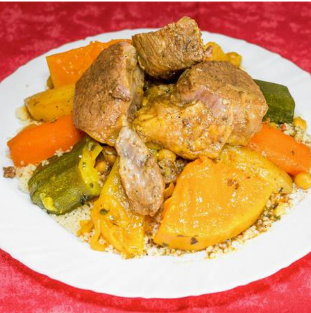Couscous au veau et légumes fait maison - Spécialité marocaine Snack Atlas Béziers